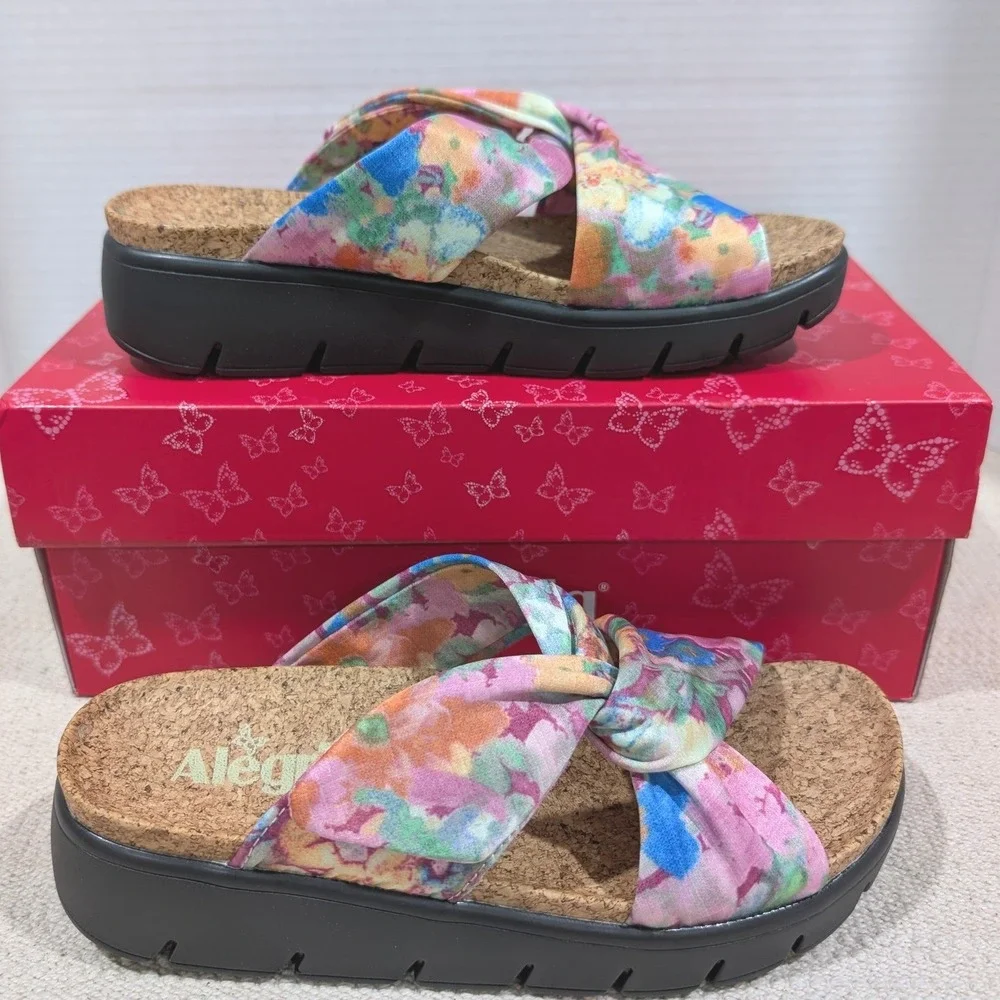 Alegria Rylie Earth Goddess Floral Platform Sandals 35 5-5.5 NIB